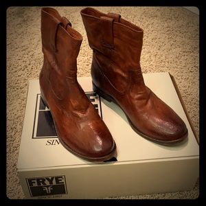 Frye Anna shortie womens boots